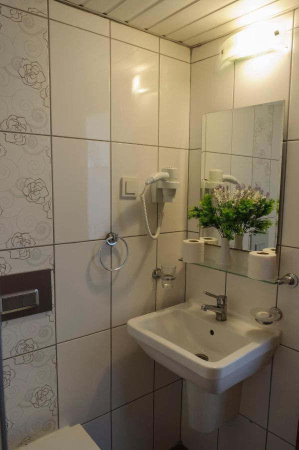 Tweepersoonskamer met 2 Aparte Bedden