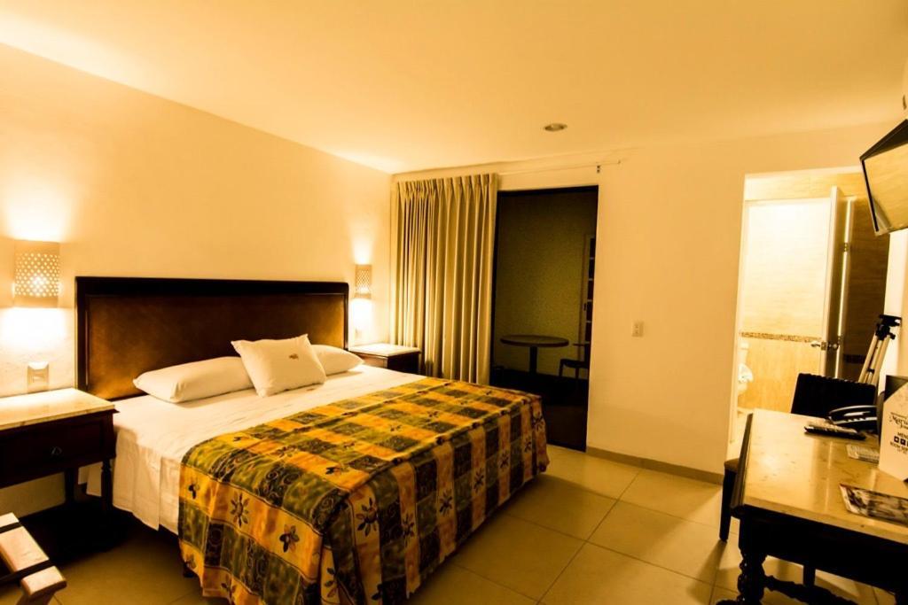 Kamer met Kingsize Bed