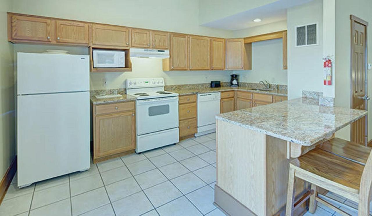 One-Bedroom Apartment Suite