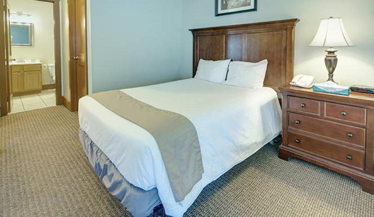 Two-Bedroom Apartment Suite