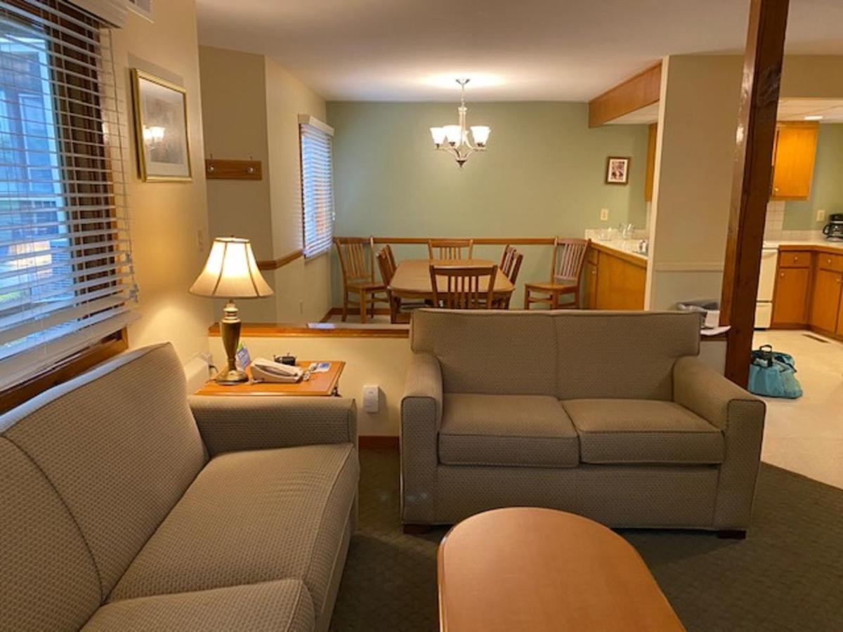 Two-Bedroom Apartment Suite