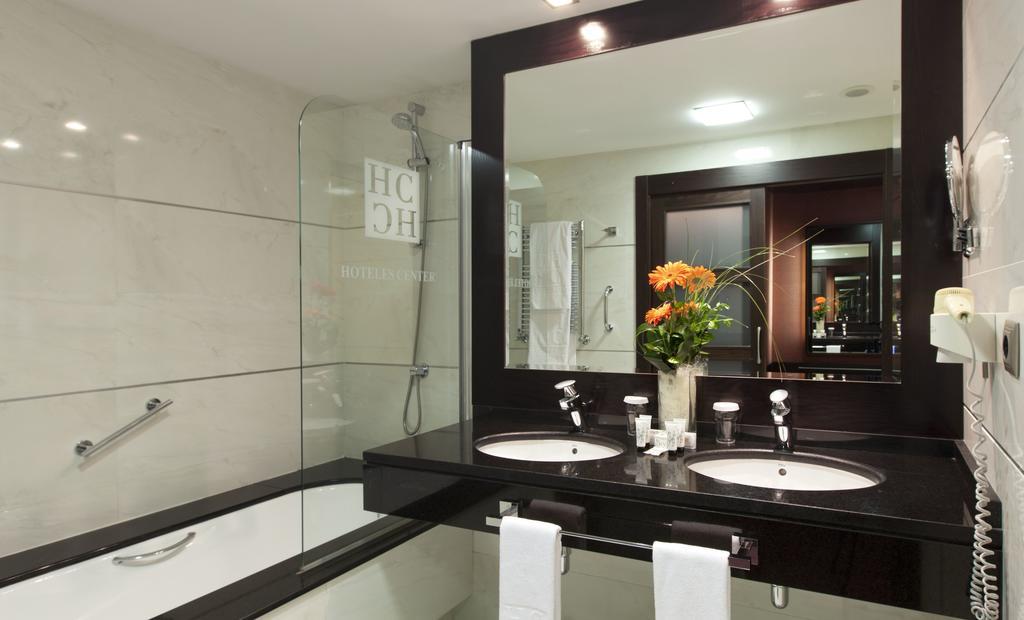 Quarto Duplo