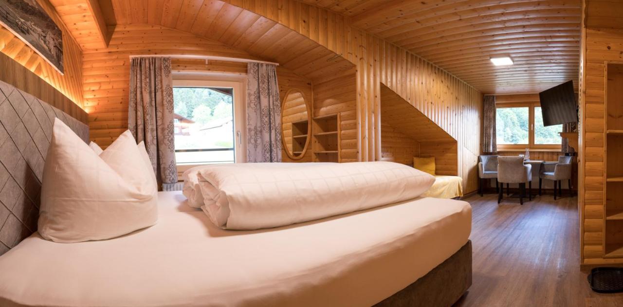 Großes Doppelzimmer