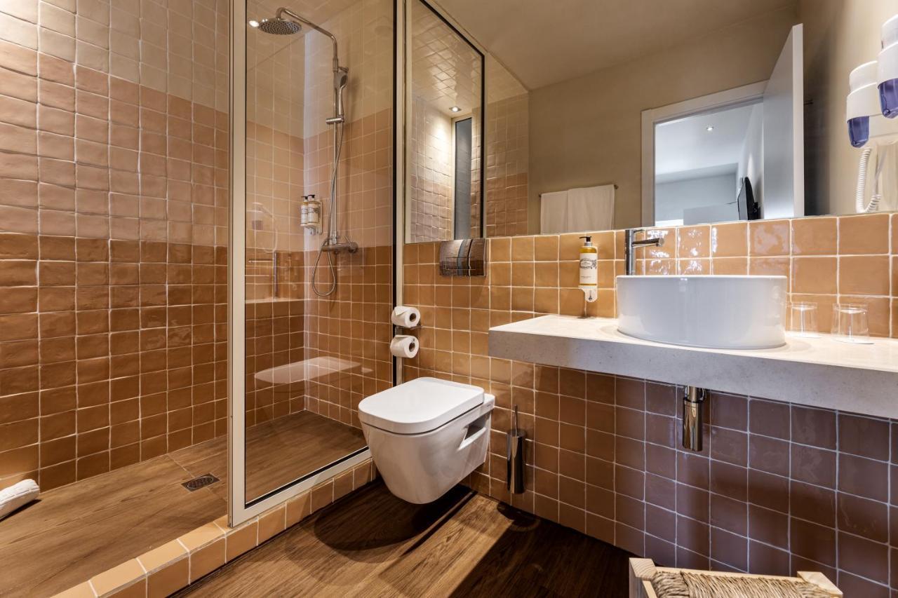 Classic Double or Twin Room,1137158083:JPEG