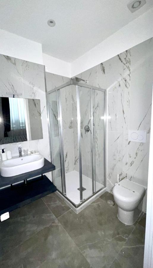 Triple Room,1238753938:JPEG