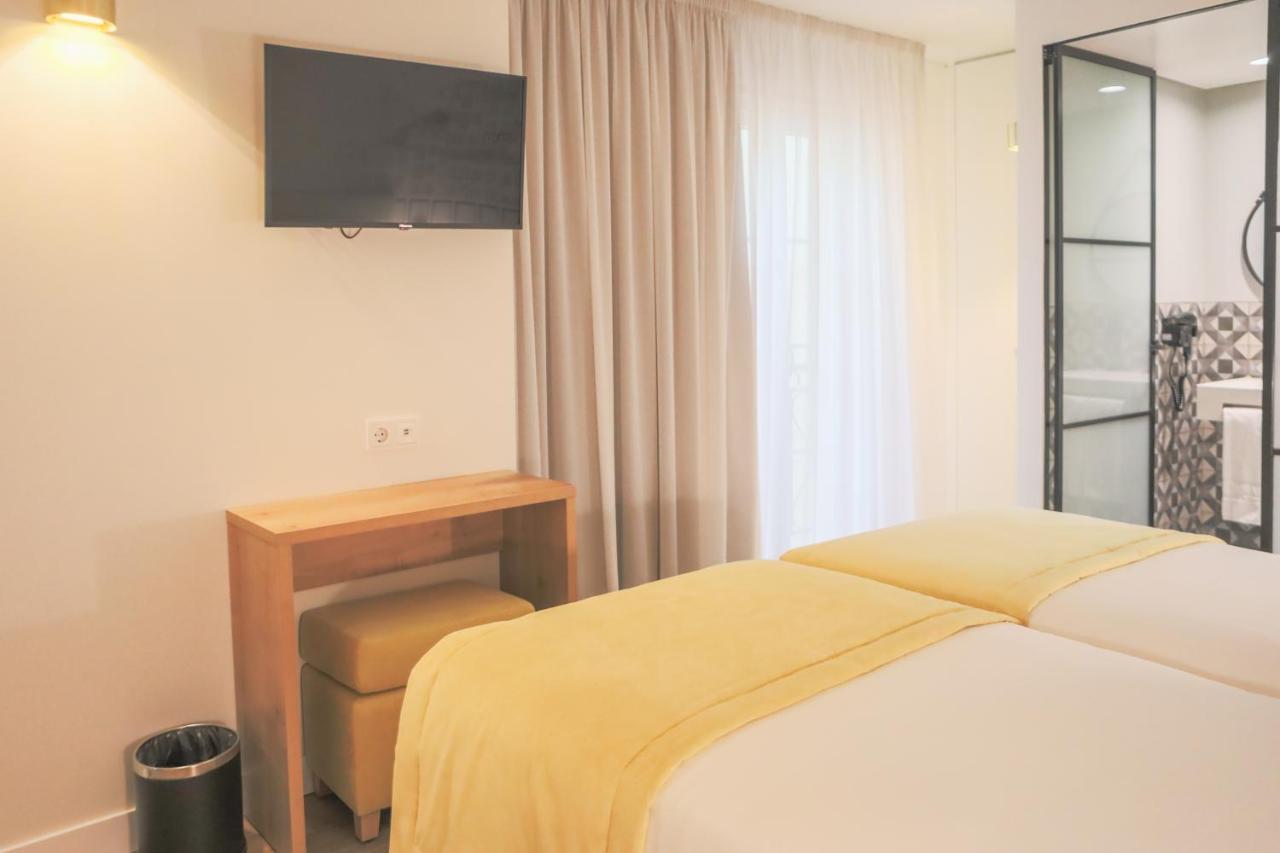 Quarto Superior com 2 Camas de Solteiro