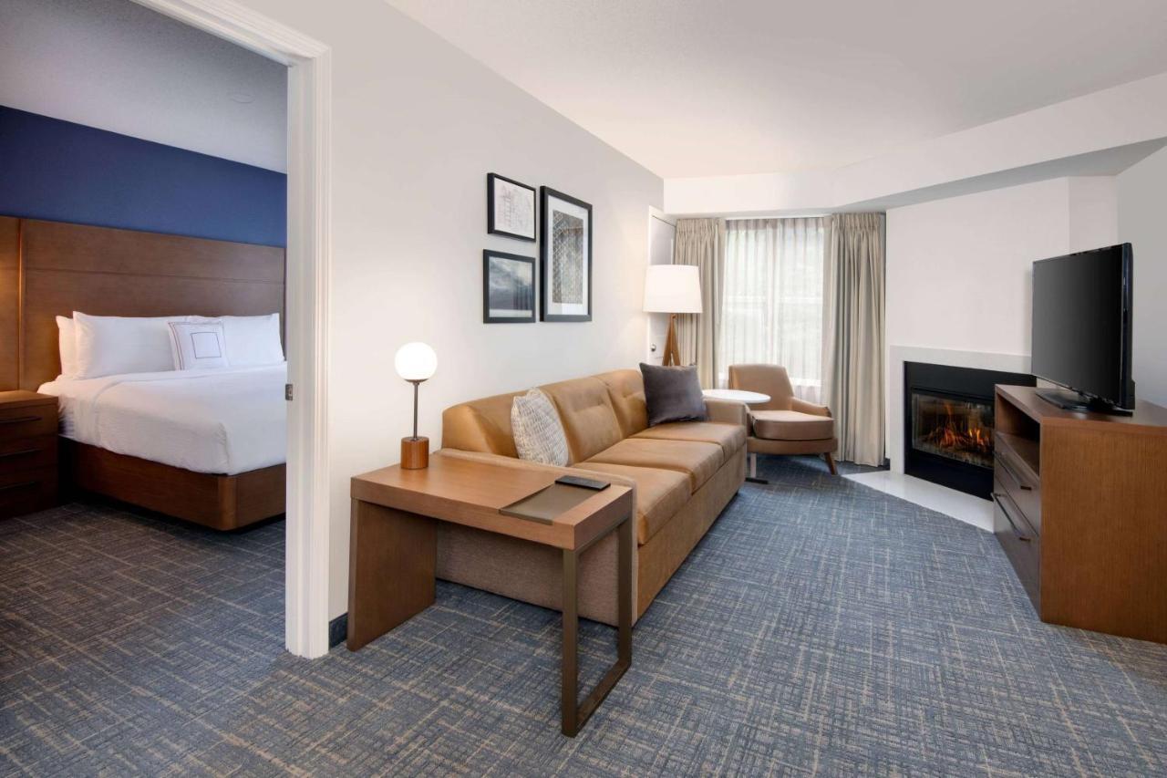 Two Bedroom Suite King Each,1202443567:JPEG