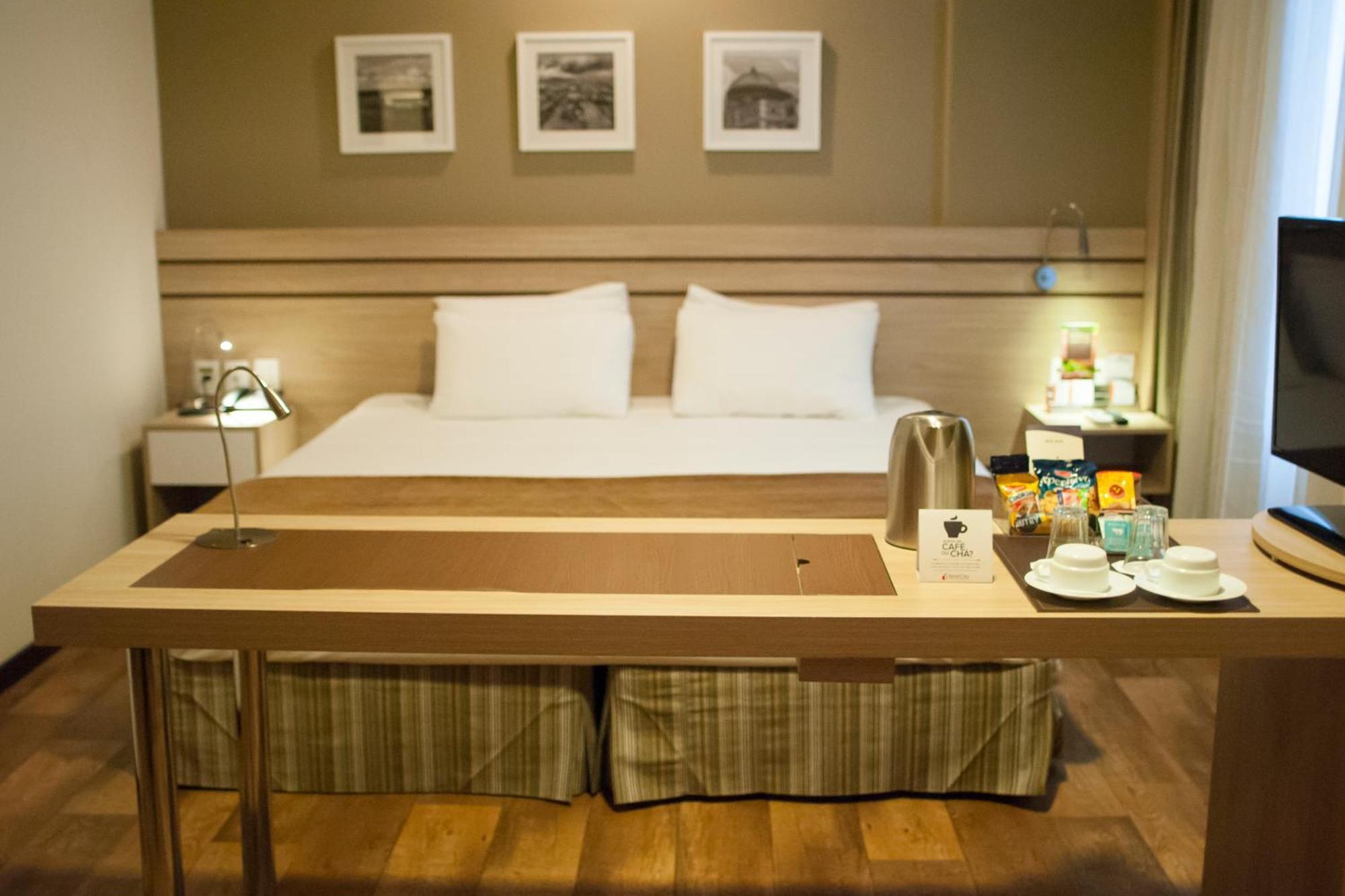 Standard Double - 1 King Bed