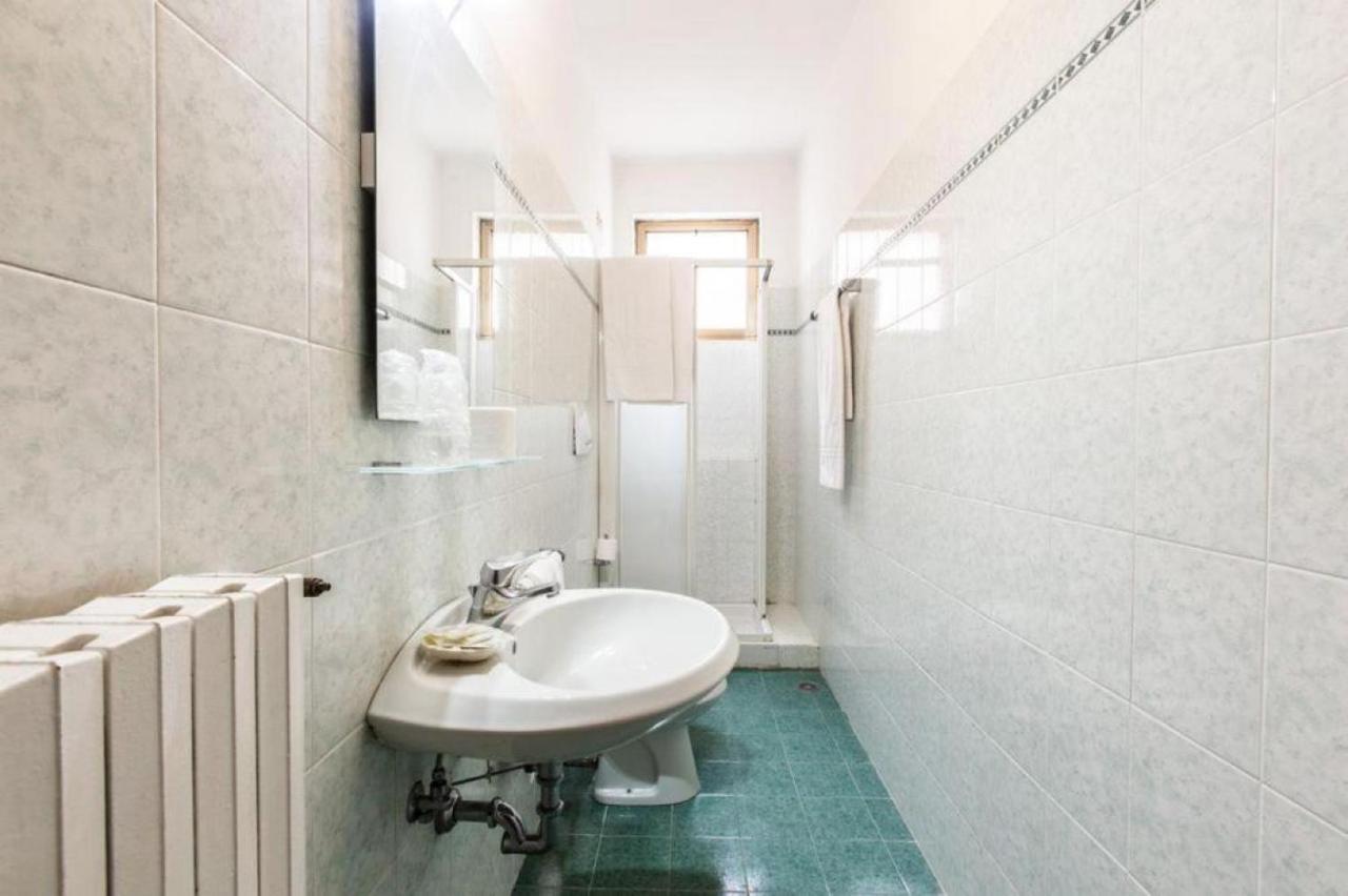 Quadruple Room Private Bathroom