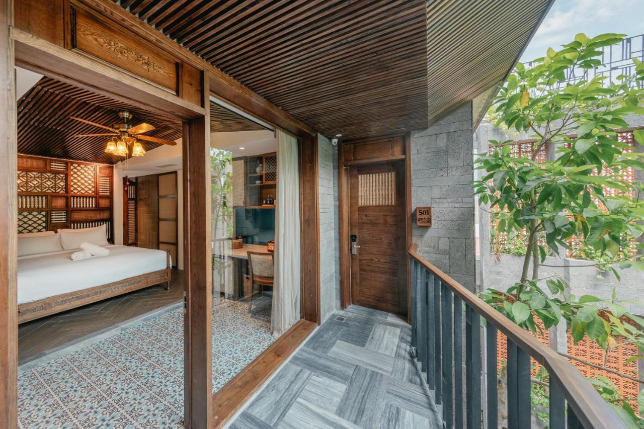Double Room Garden View