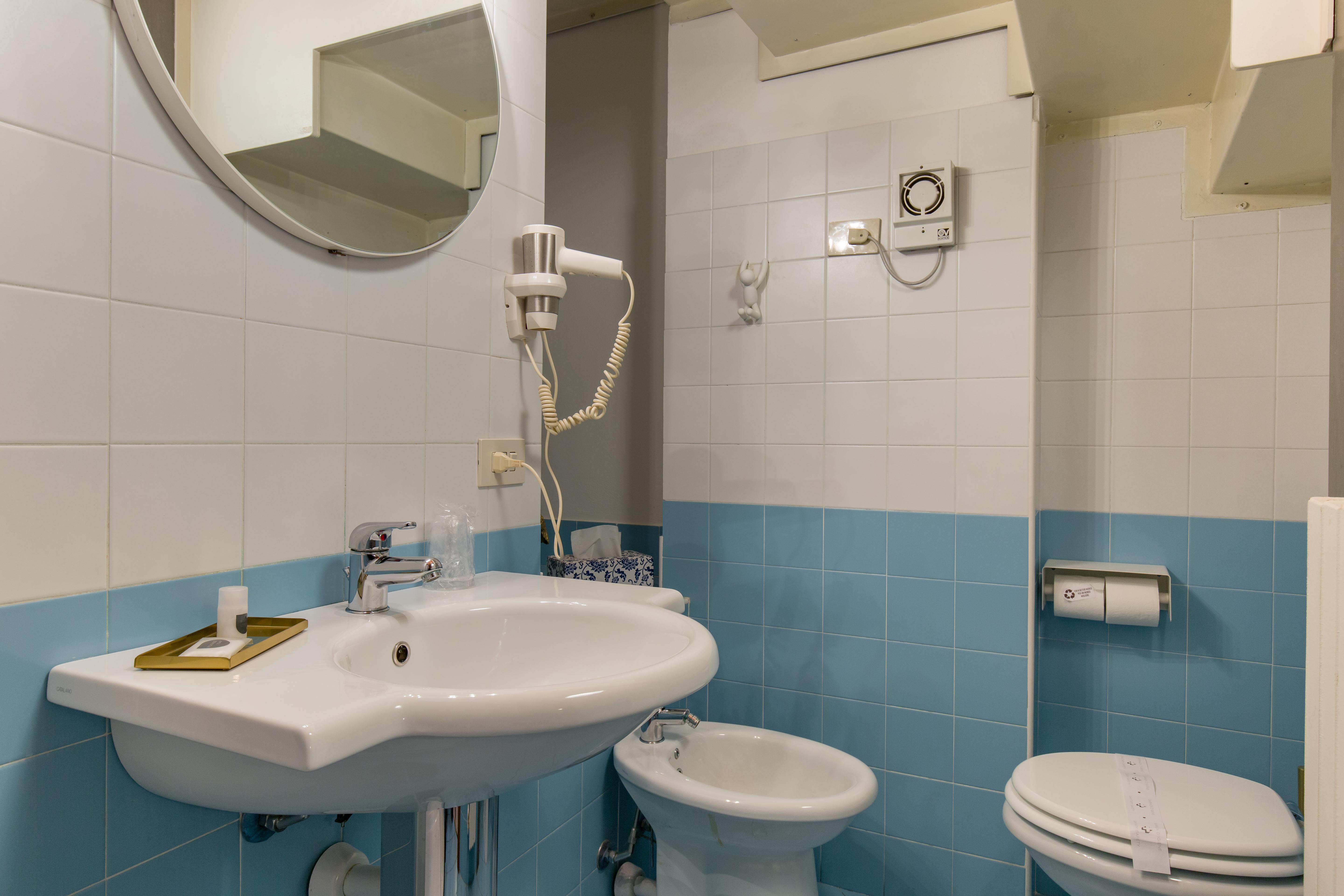 Comfort Triple Room