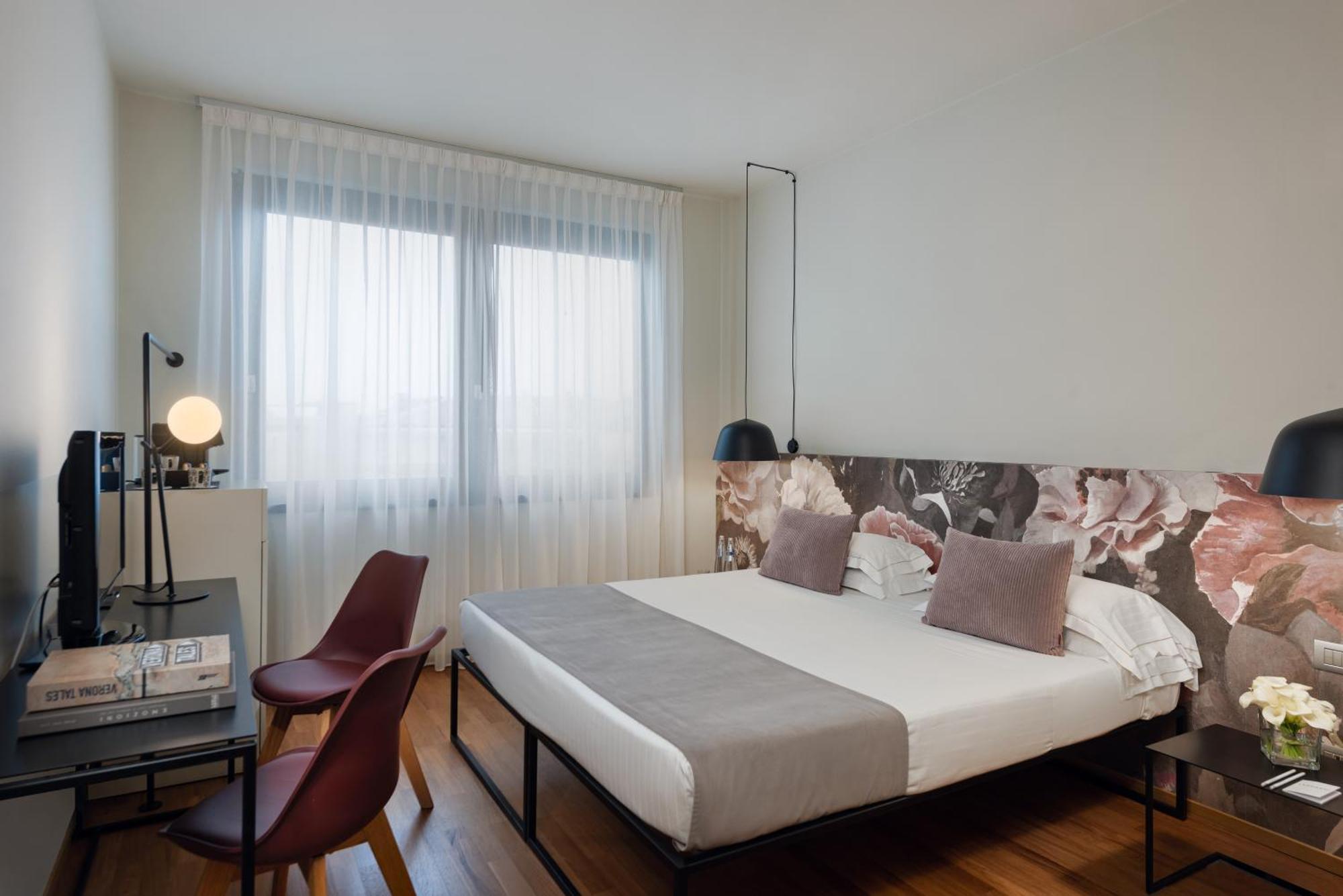 Design Double Room