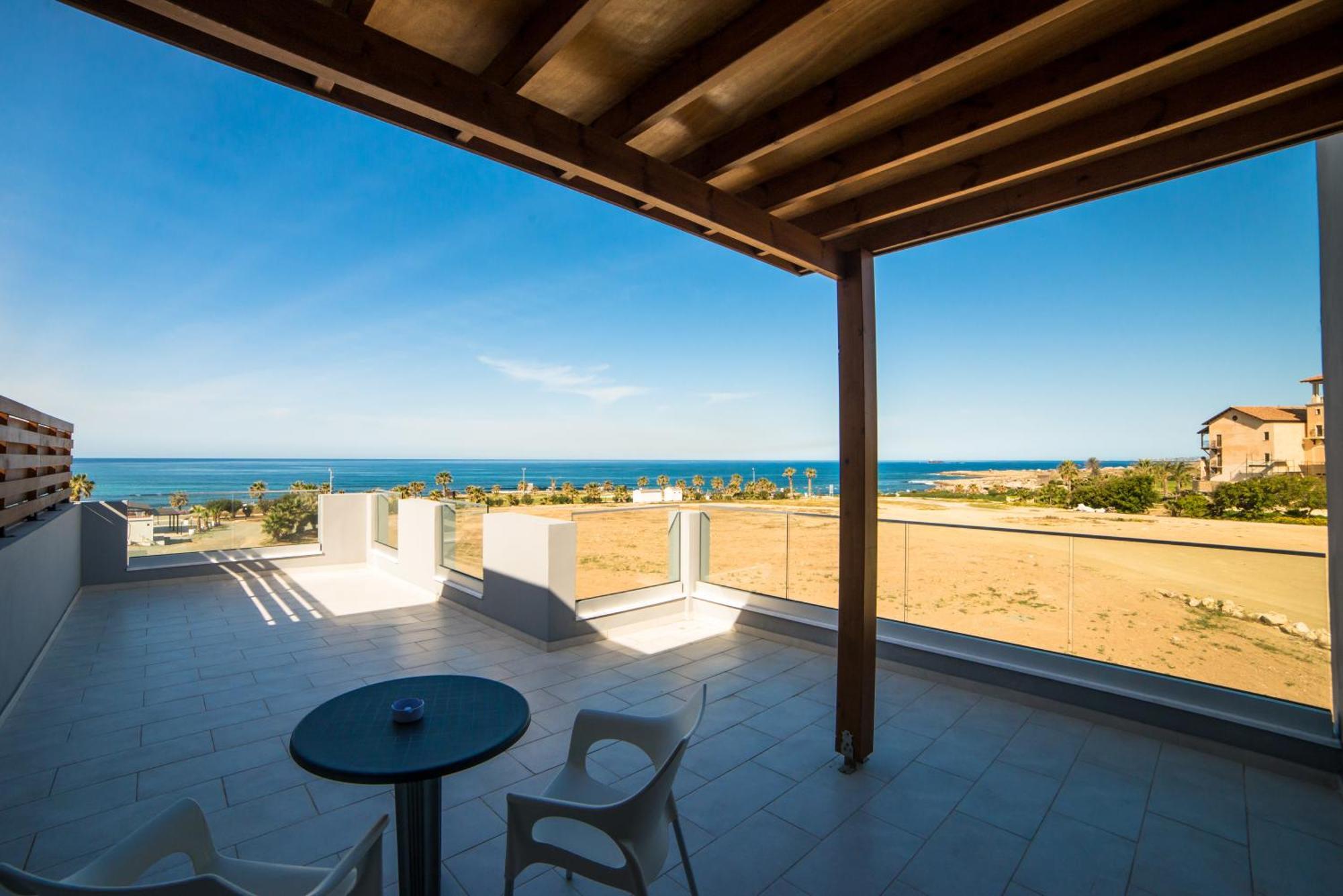 Appartement Supérieur 3 Chambres - Vue Panoramique sur Mer