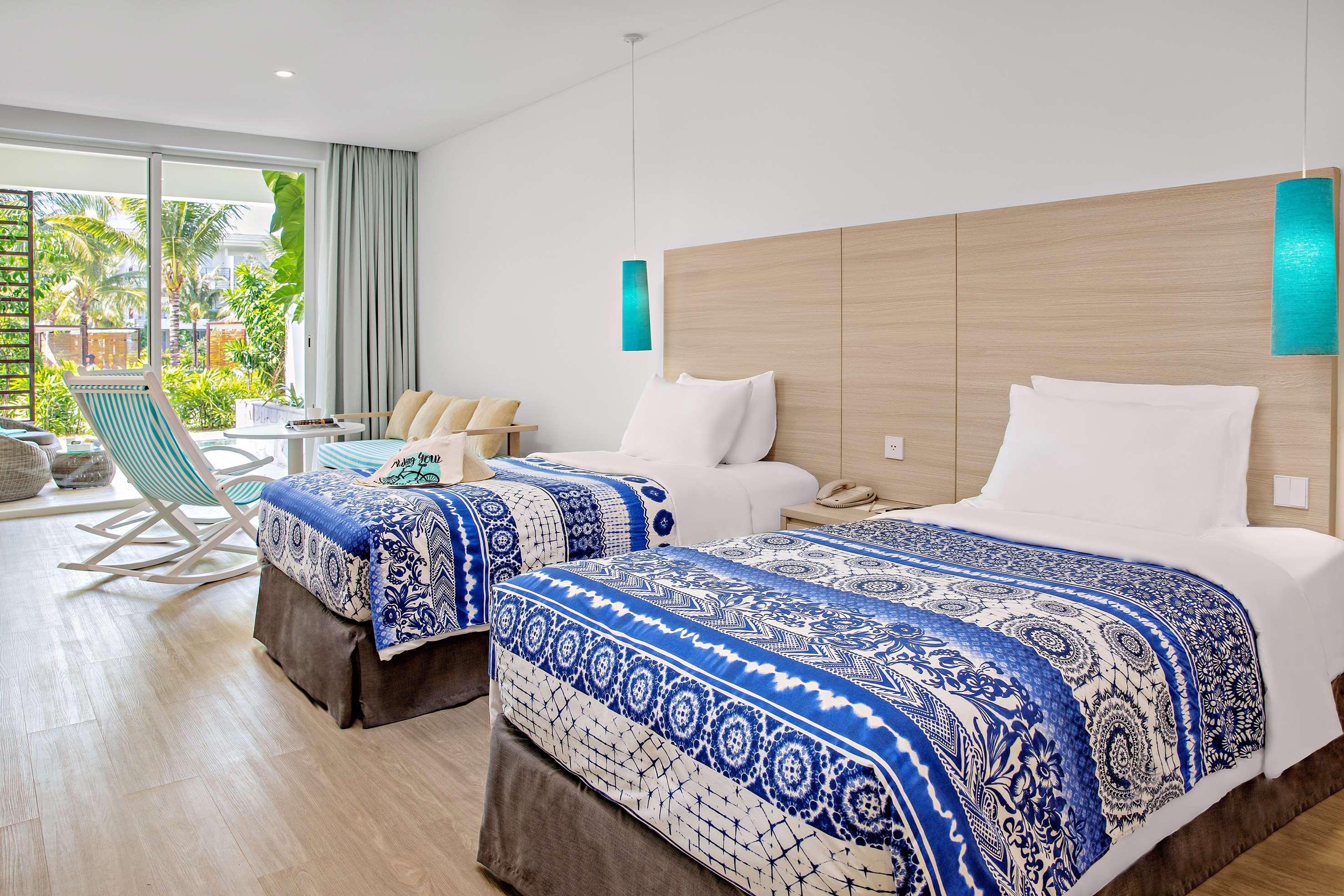 Superior Room Pool Access