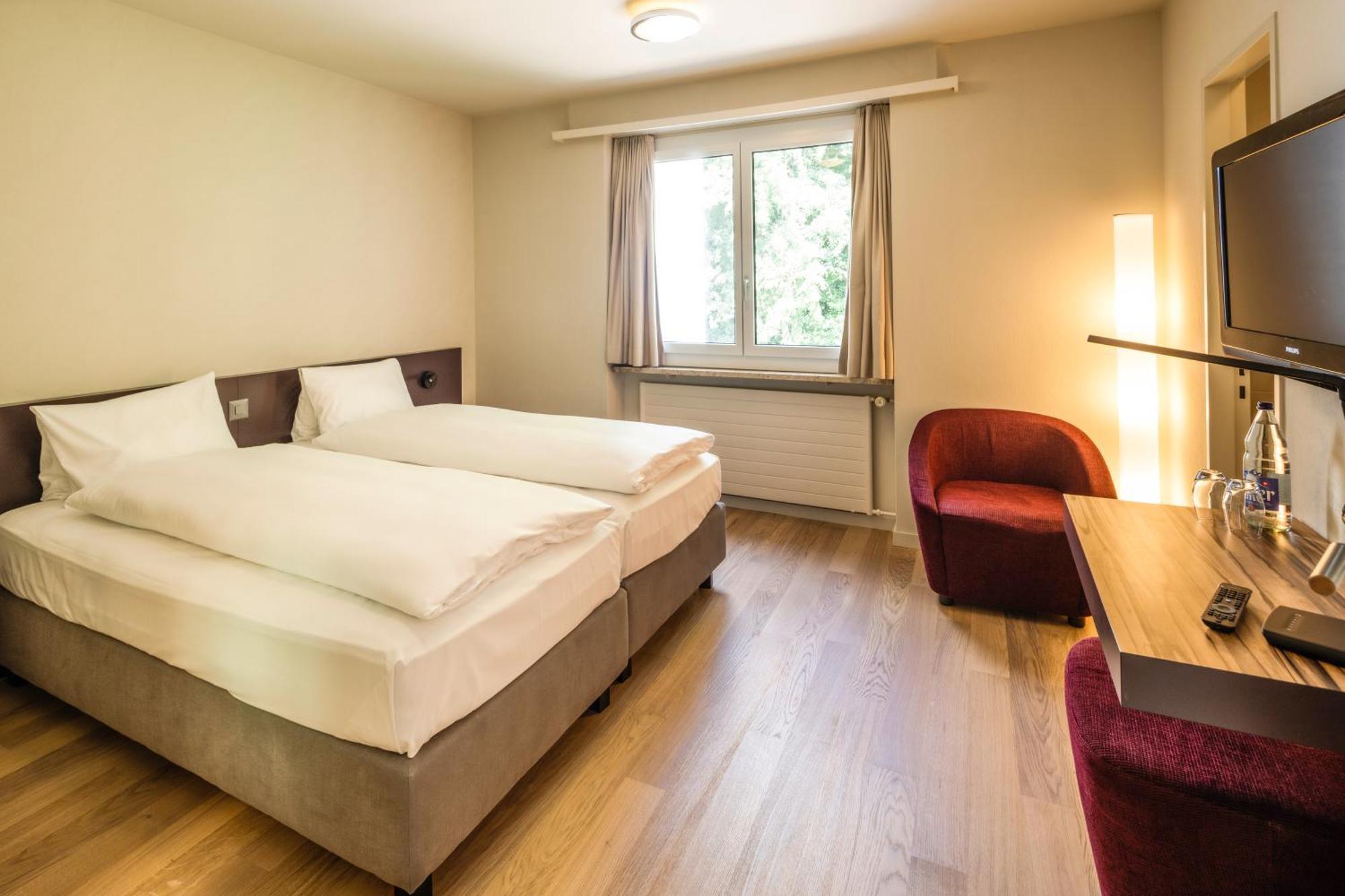 Double Room with Forest View,1295796202:JPEG