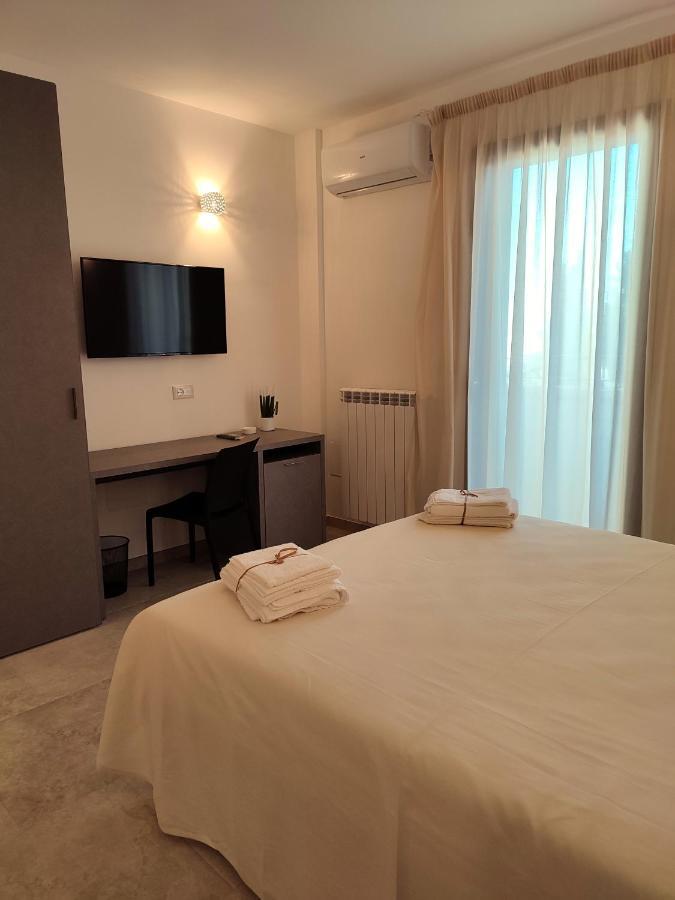 Comfort Triple Room,1296322921:JPEG