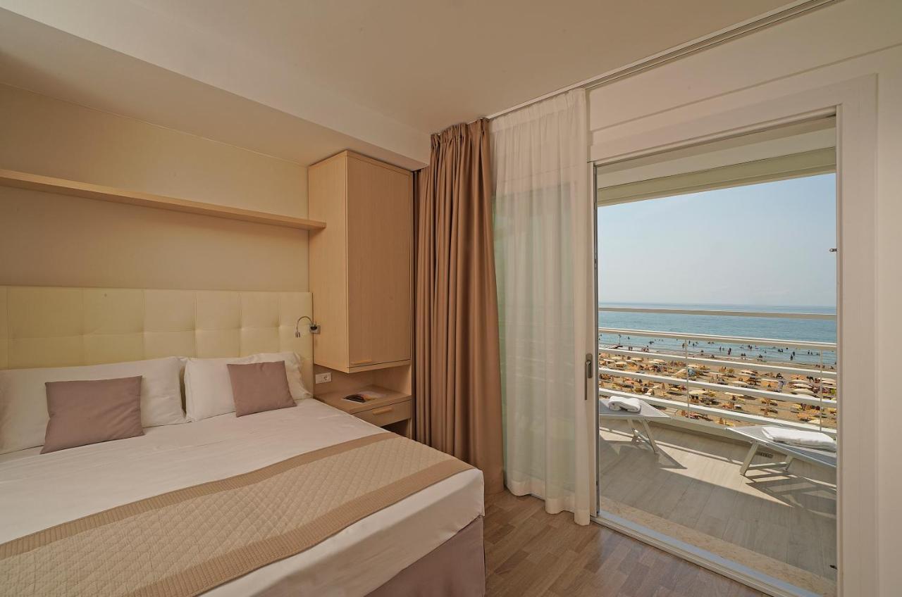Deluxe Double Room Sea View