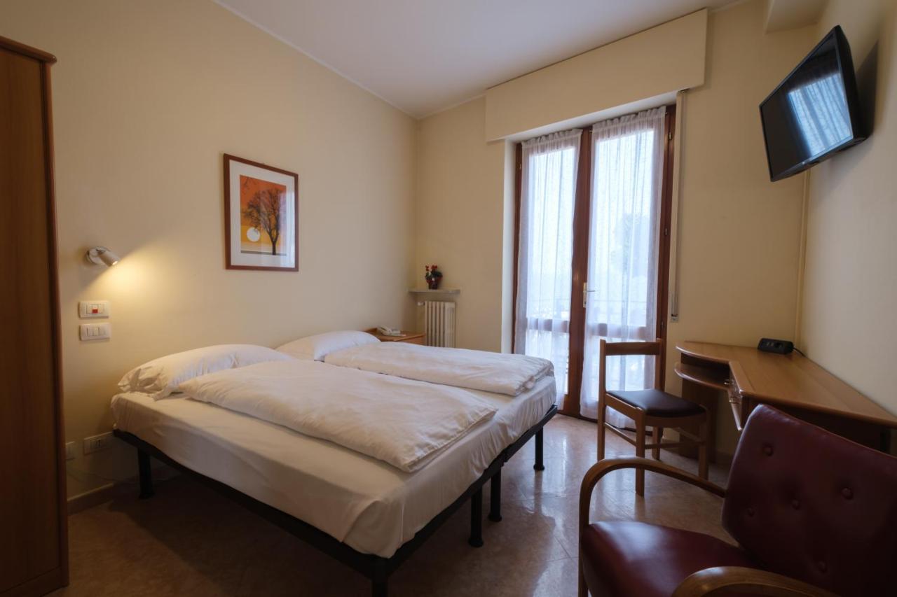Doppel-/Zweibettzimmer mit Aussicht