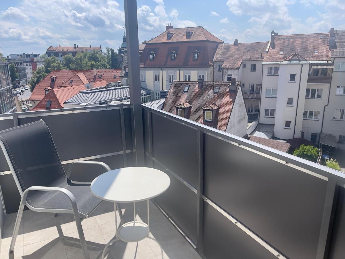 One-Bedroom Apartment with Balcony
