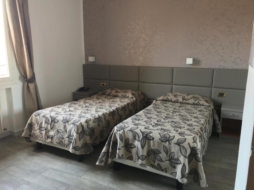Zweibettzimmer