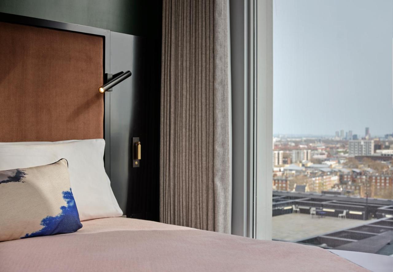 Sky High Tweepersoonskamer met Kingsize of Queensize Bed - Uitzicht op Skyline