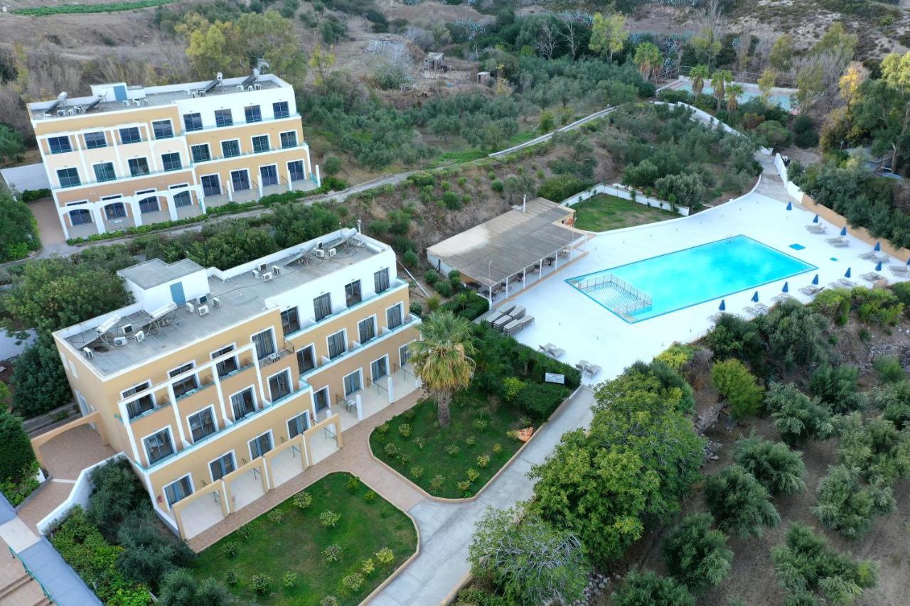 Superior Double or Twin Room with Sea View,728194015:JPEG
