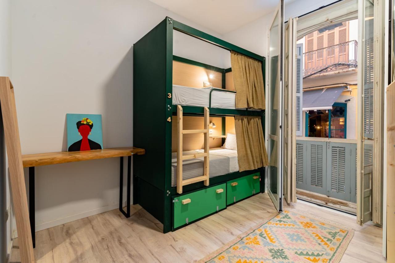 Bed 4-Bed Female Dormitory Room