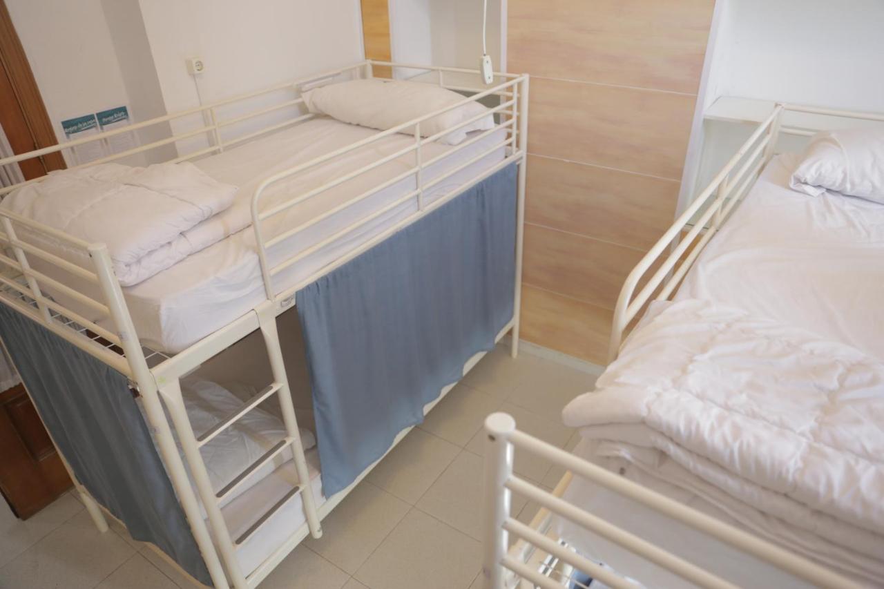 Bed 4-Bed Dormitory Room