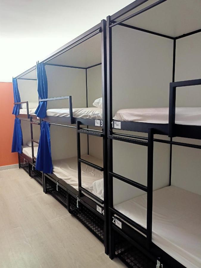 Lit dans Dortoir Mixte de 10 Lits
