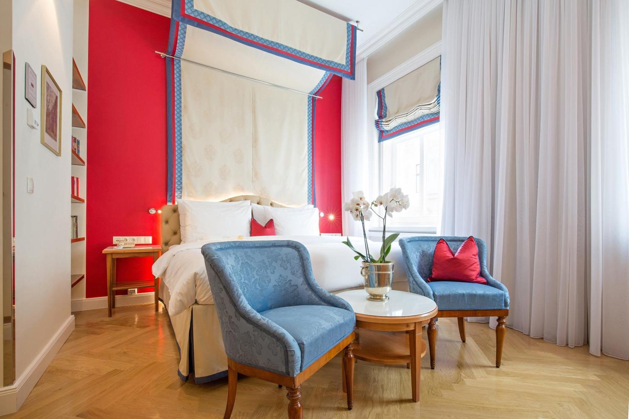 Superior Double Room,1697774144:JPEG