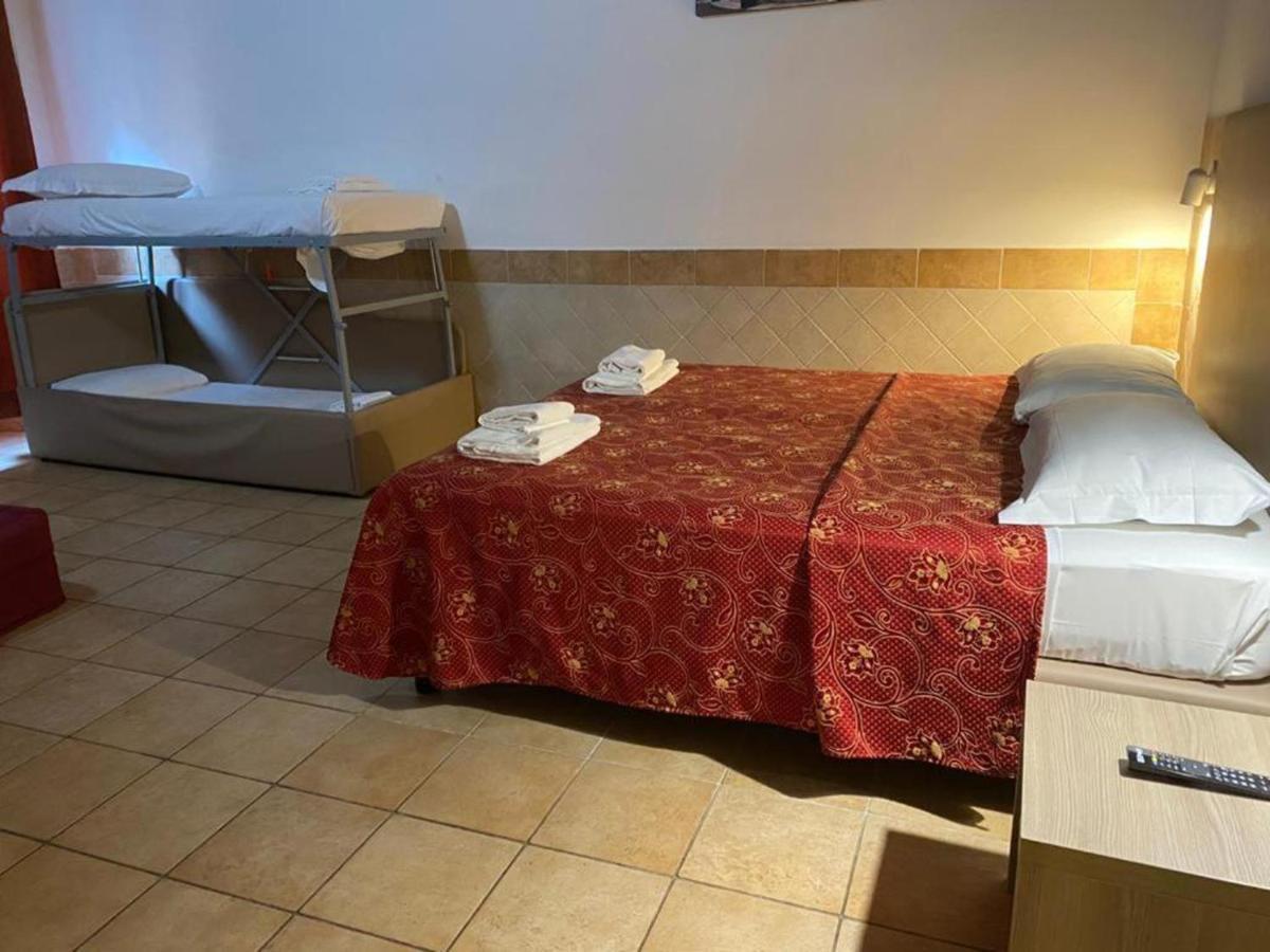 Chambre Familiale avec Salle de Bains Privative