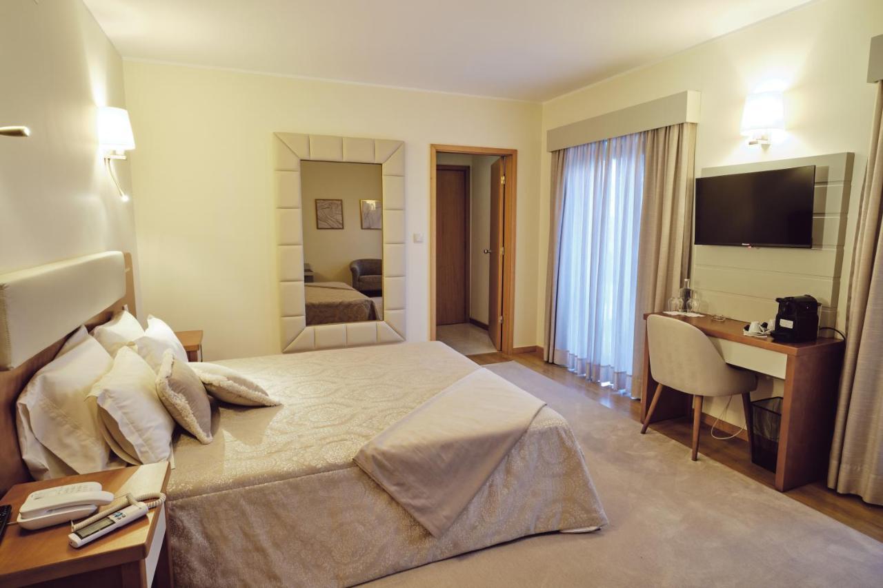 Superior Double Room,1480349315:JPEG