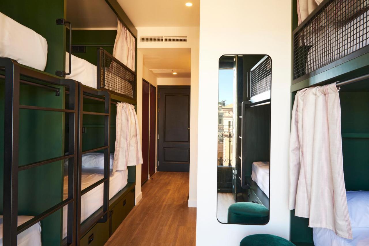 Single Bed in 6-Bed Dormitory Room