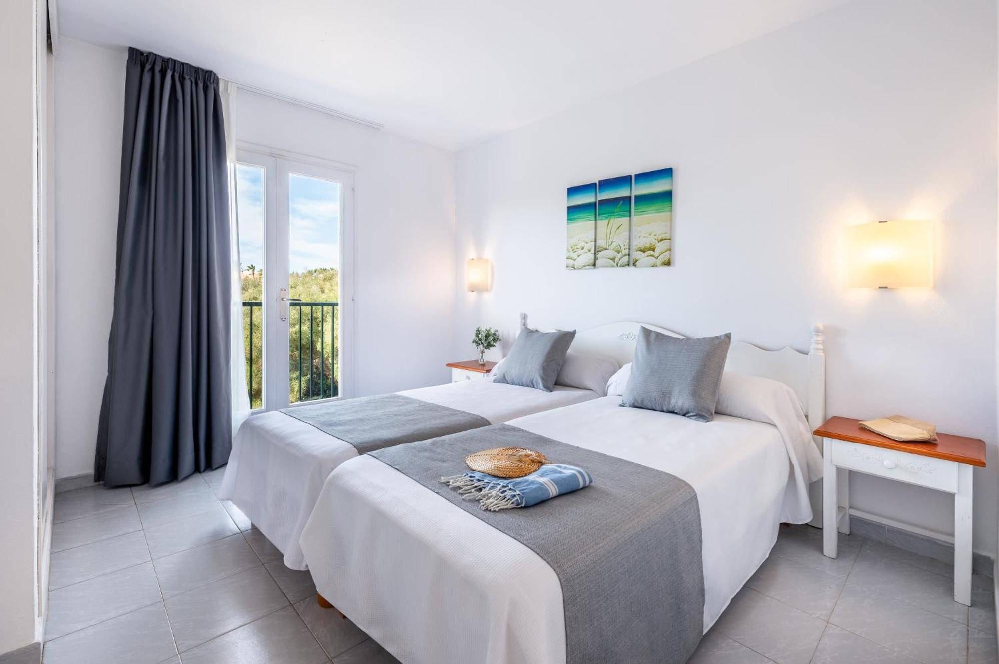 Apartamento de 1 dormitorio con vistas al mar