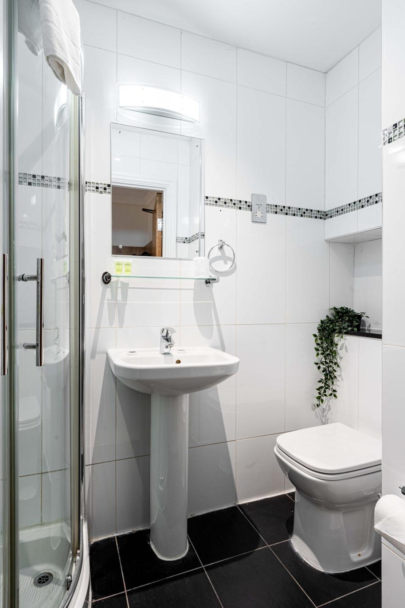 Eenpersoonskamer met Eigen Badkamer