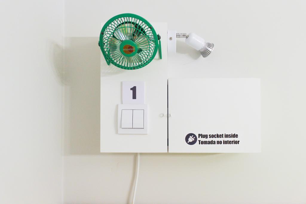 Posto Letto in Dormitorio Misto con 6 Letti