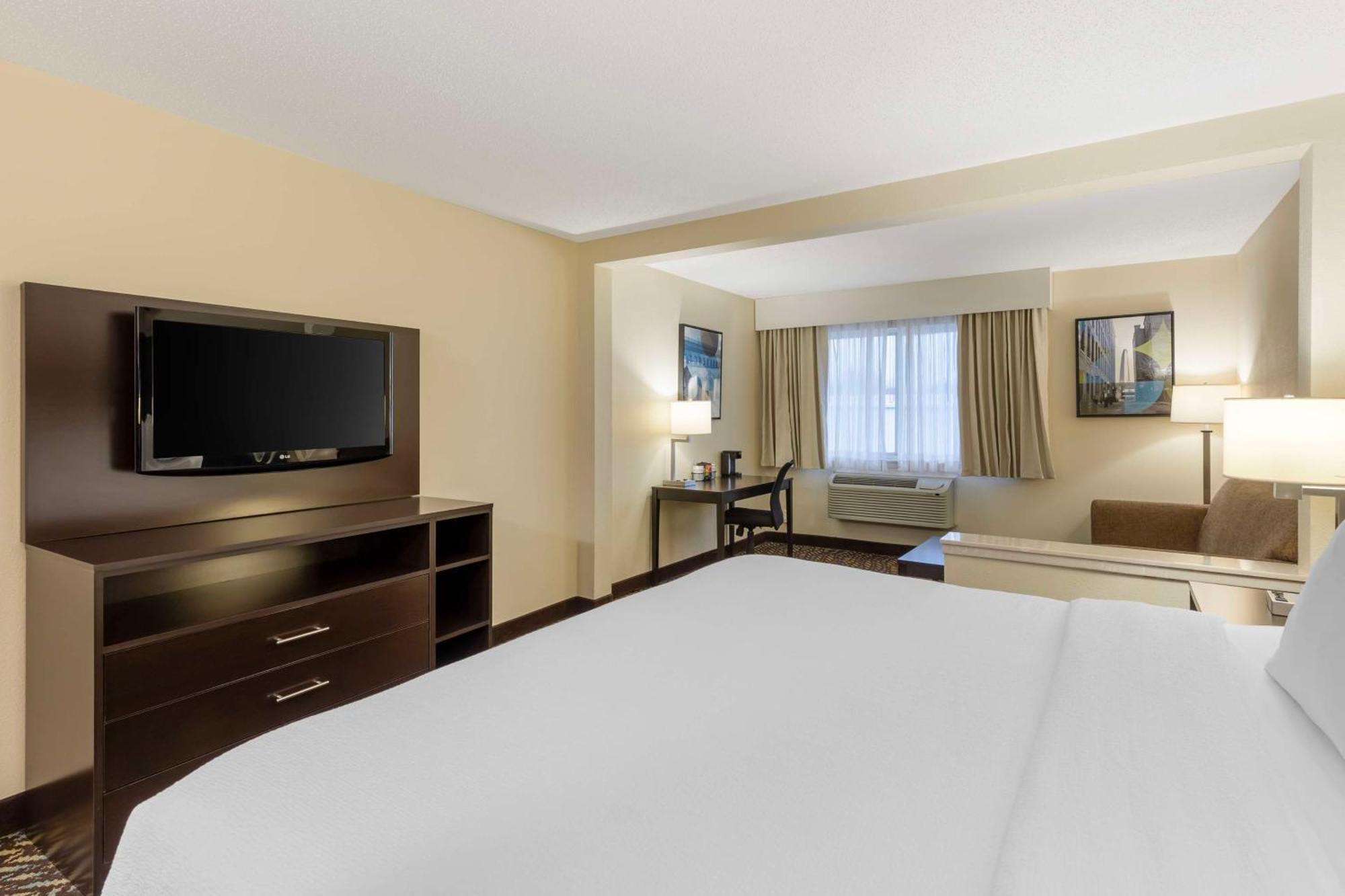 King Room with Sofa