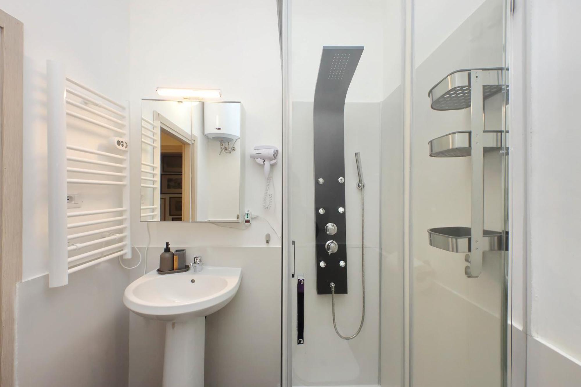 Deluxe Double Room,1538335897:JPEG