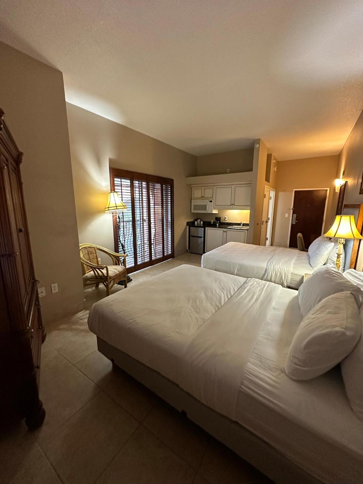 Kamer met Queensize Bed - Geschikt voor Gasten met een Lichamelijke Beperking