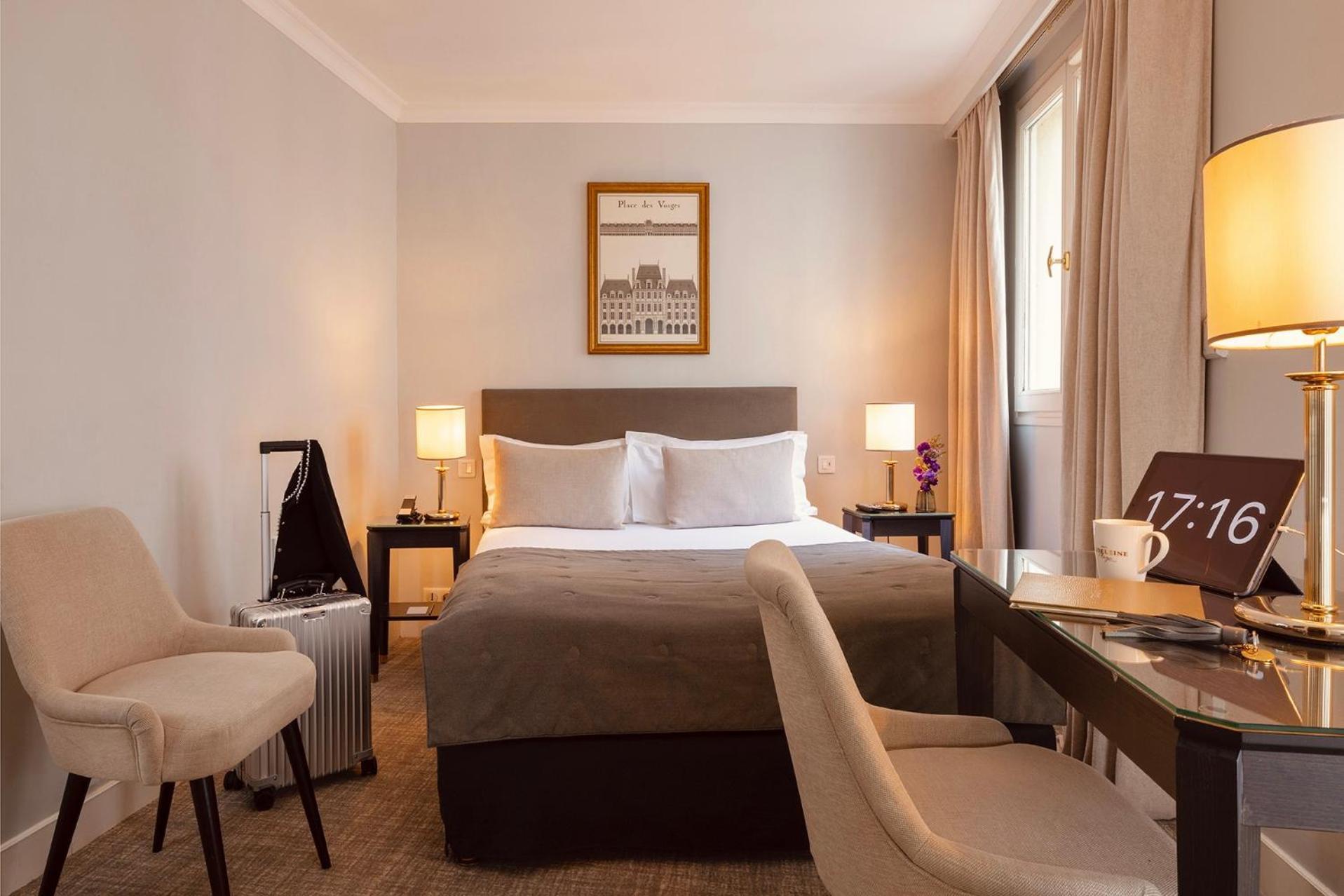 Classic Double Room