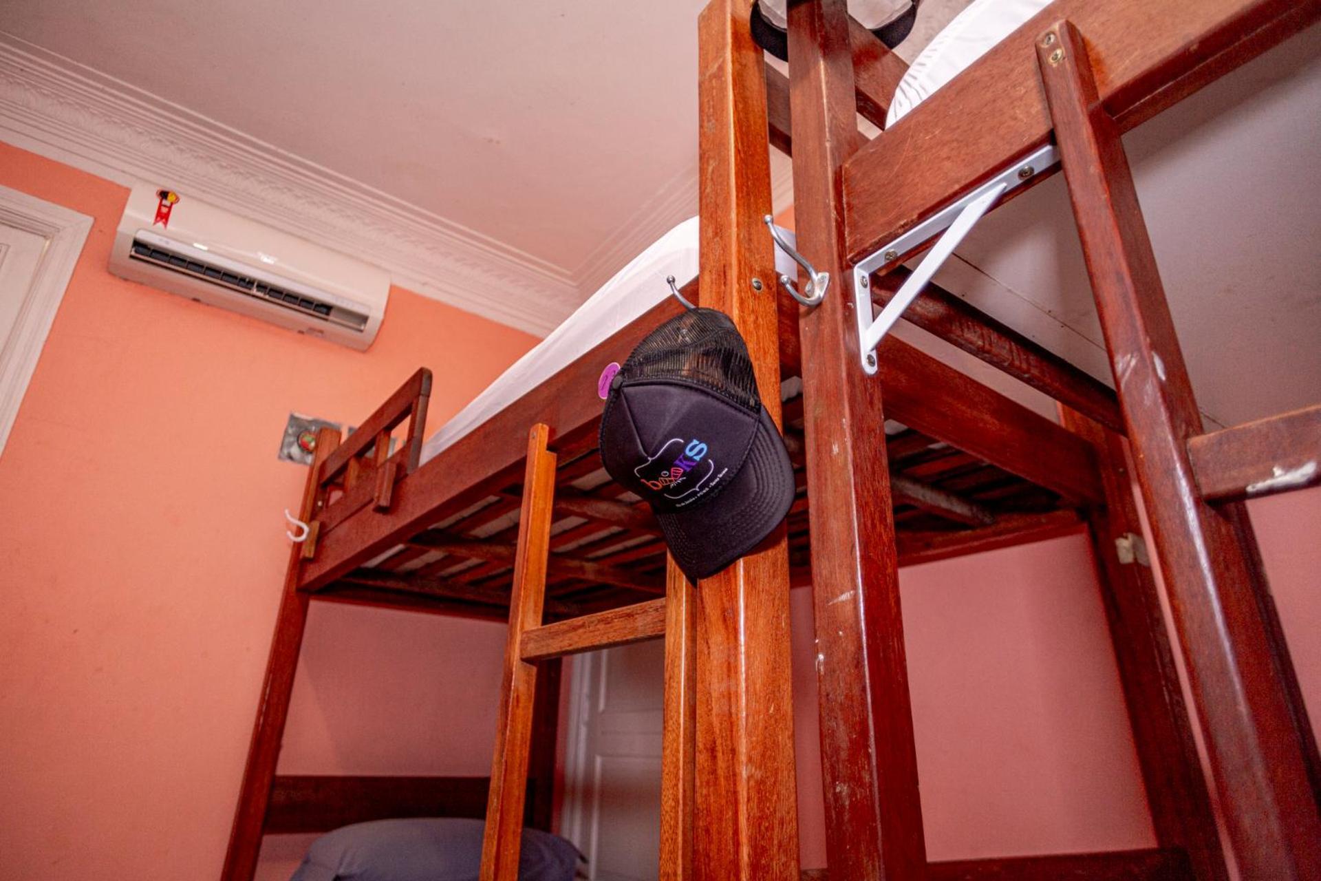 Bed Female Dormitory Room AC