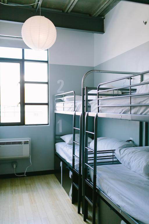 Lit dans un Dortoir Femmes de 4 Lits avec Salle de Bains Privative