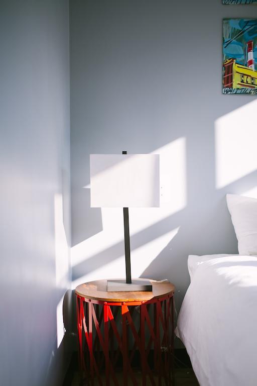 Chambre Lit Queen-size - Accessible aux Personnes à Mobilité Réduite