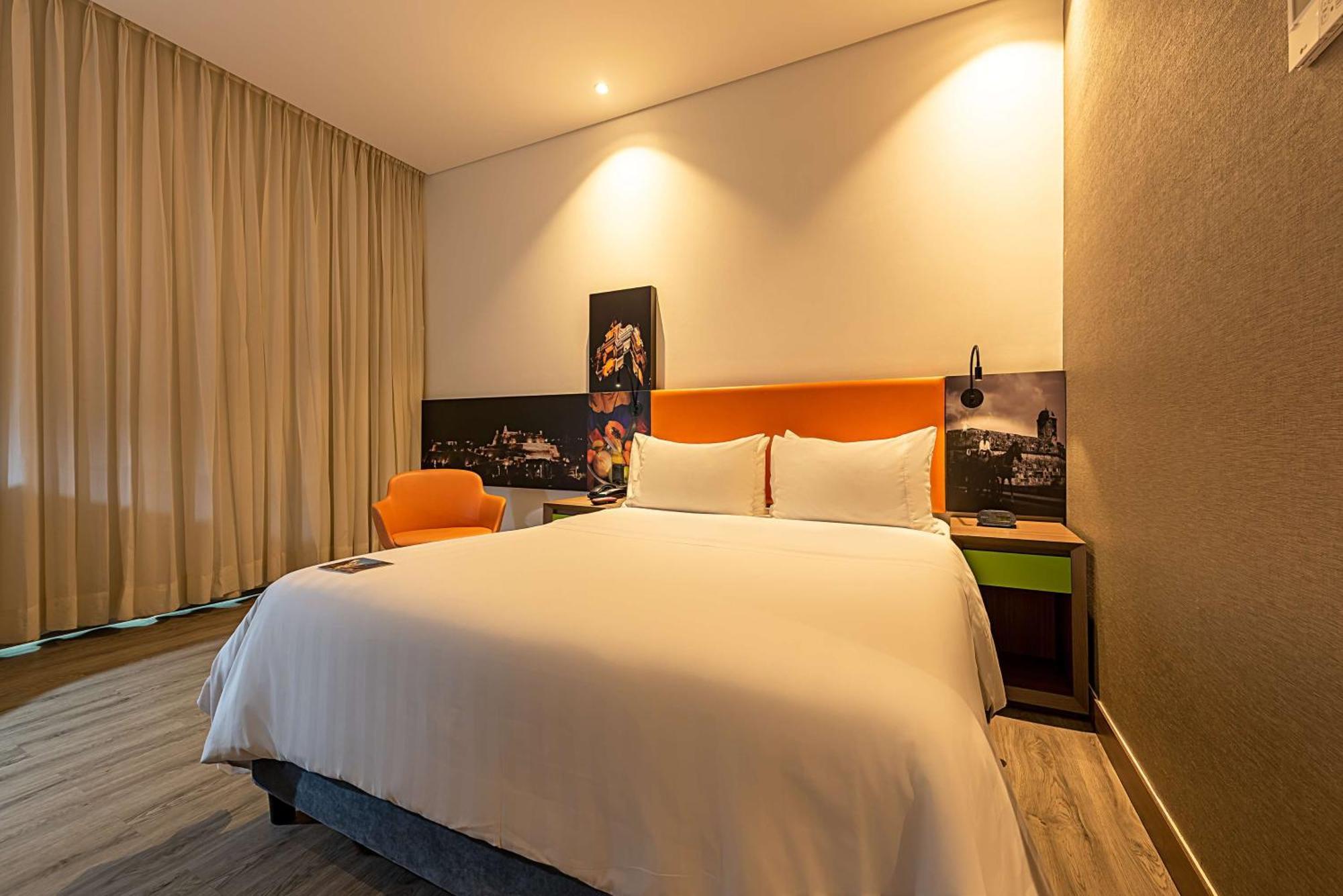 Habitación con ducha a ras de suelo - 1 cama grande - Adaptada para personas de movilidad reducida - No fumadores