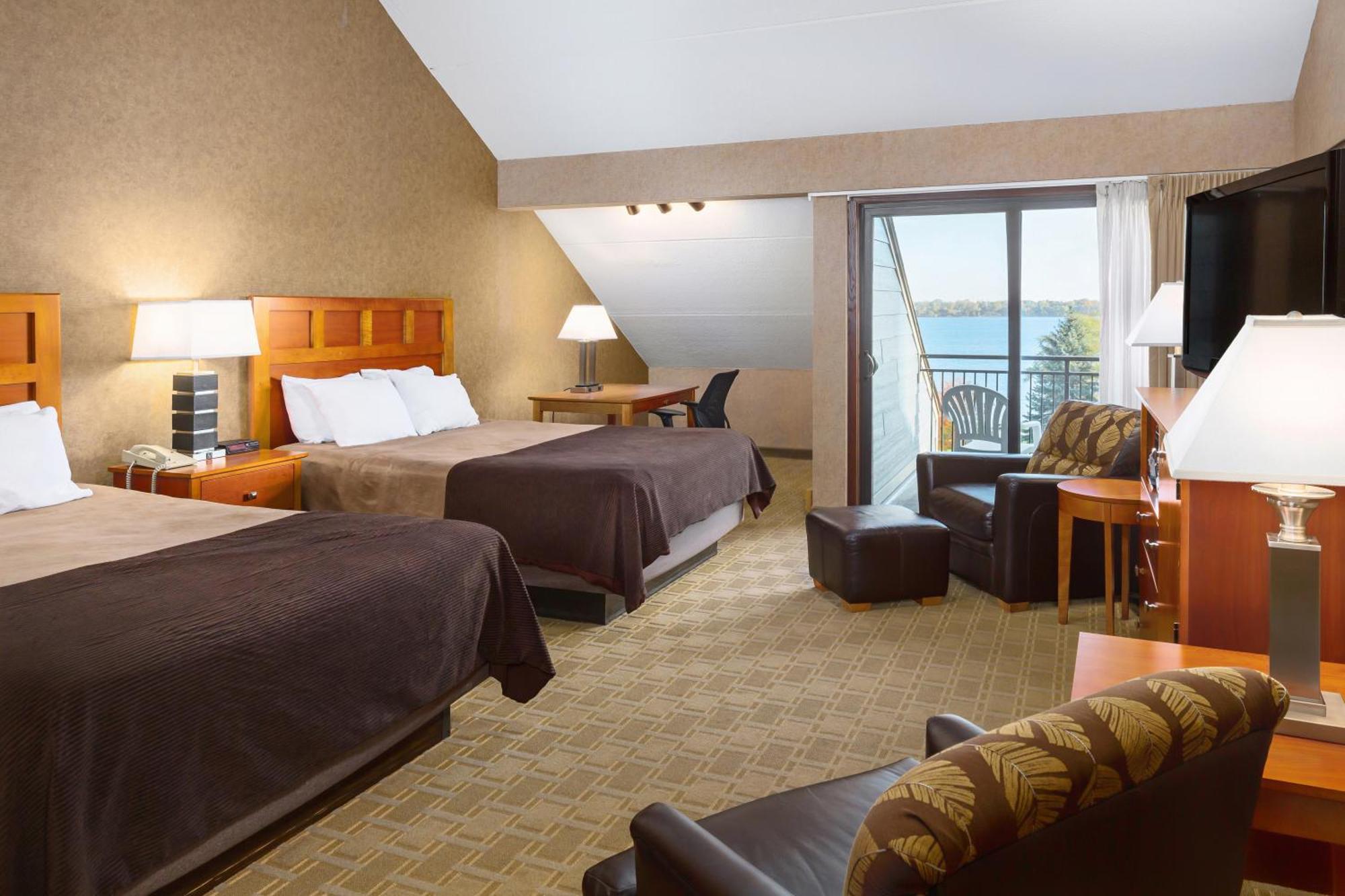 Double Room with Lake View,1550739163:JPEG