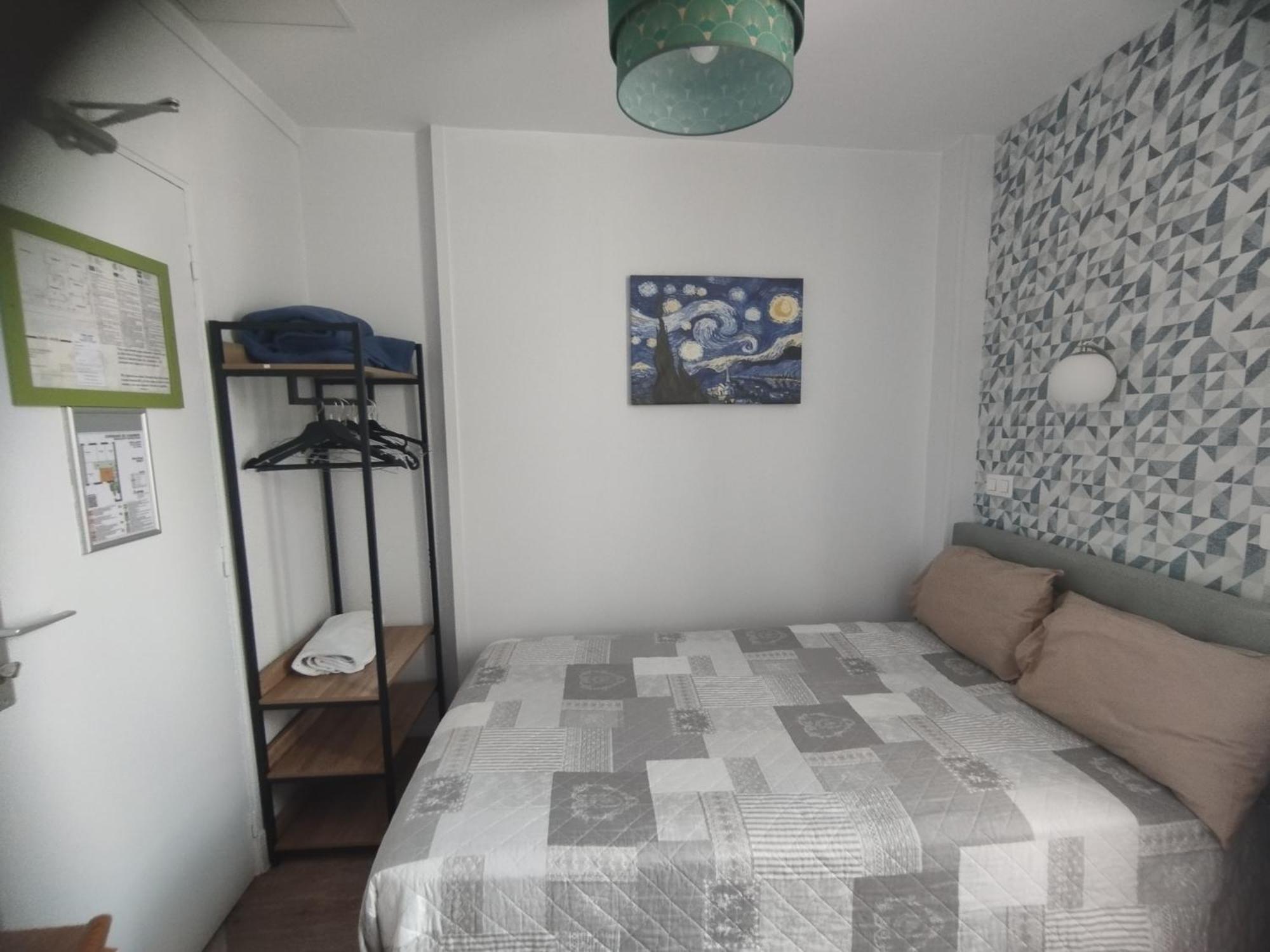 Standard Single Room Shower,1553924368:JPEG
