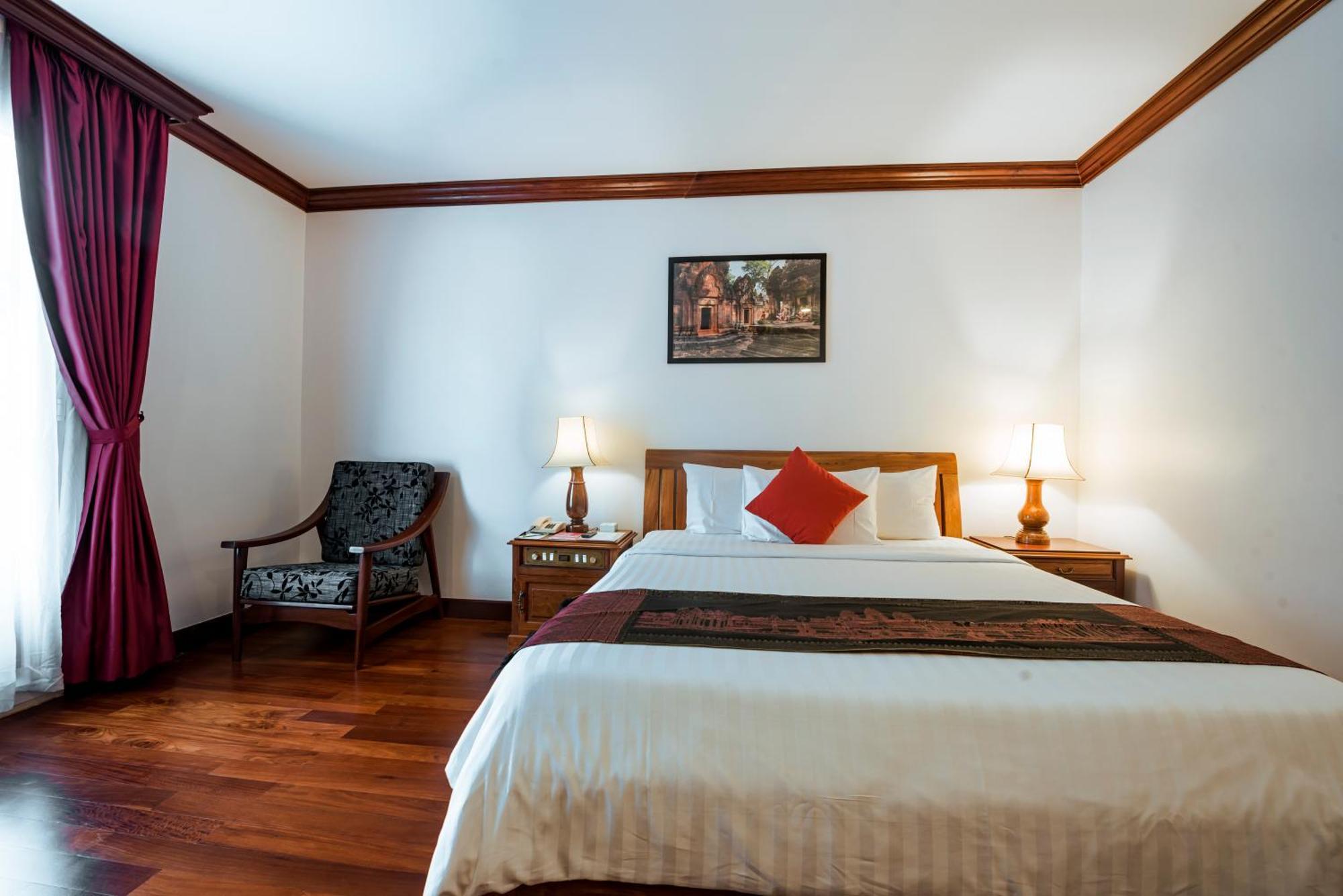 Chambre Lit King-Size Deluxe avec Balcon