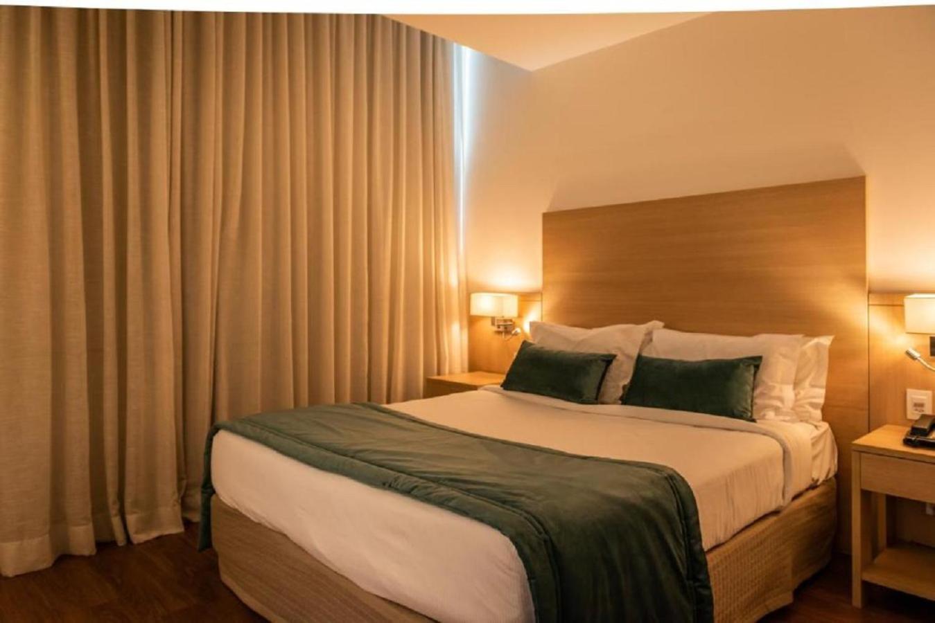 Superior Room Queen Size Bed