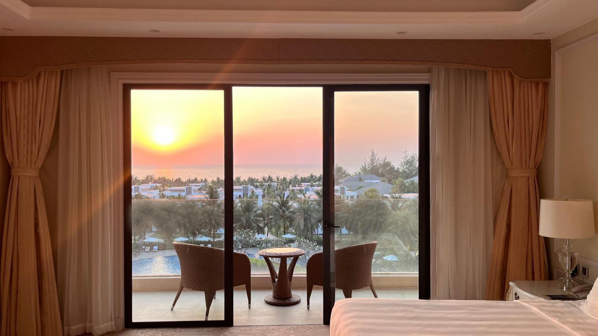 Deluxe Suite with Ocean View