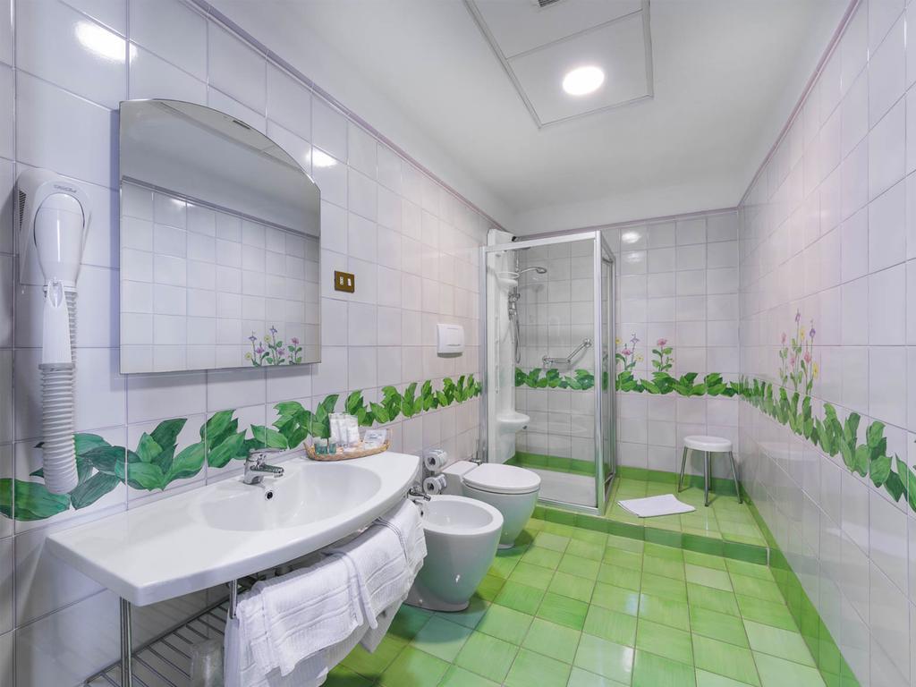 Deluxe Double or Twin Room Partial Sea View
